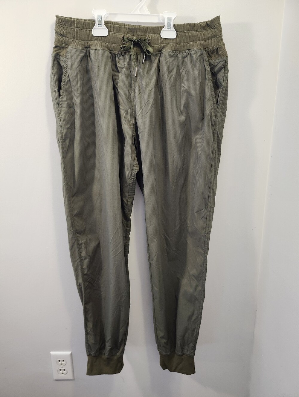 ZYIA Olive Trail Pant
